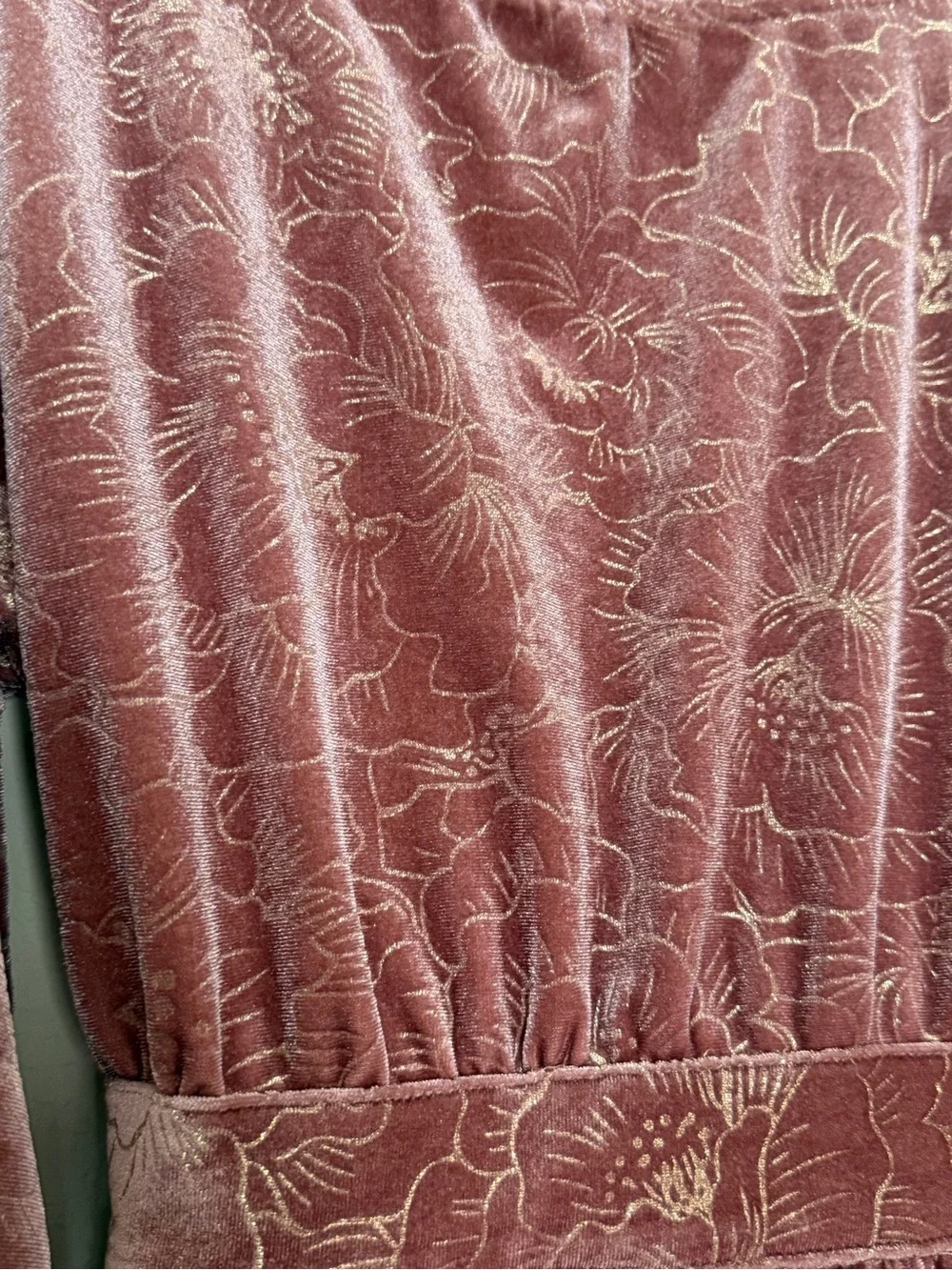 Joyfolie Mia Joy Dusty Rose Velvet Floral Wrap Robe